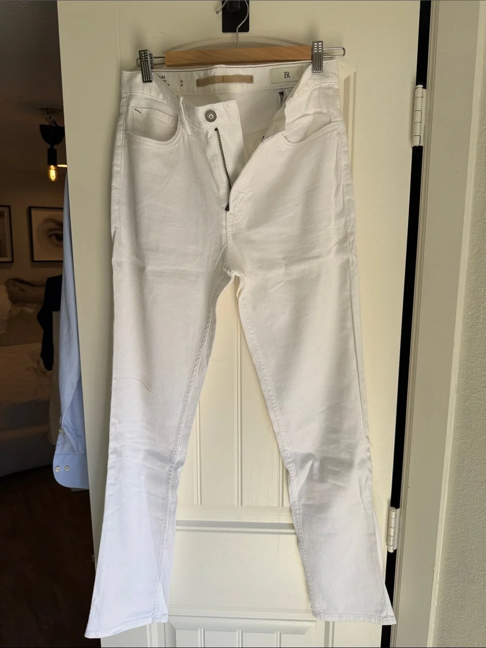 Banana Republic White Slim-Straight-Leg Men’s Linen Pants